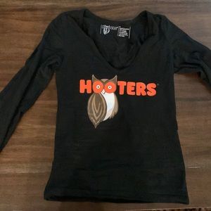 Hooters XS black long sleeve top